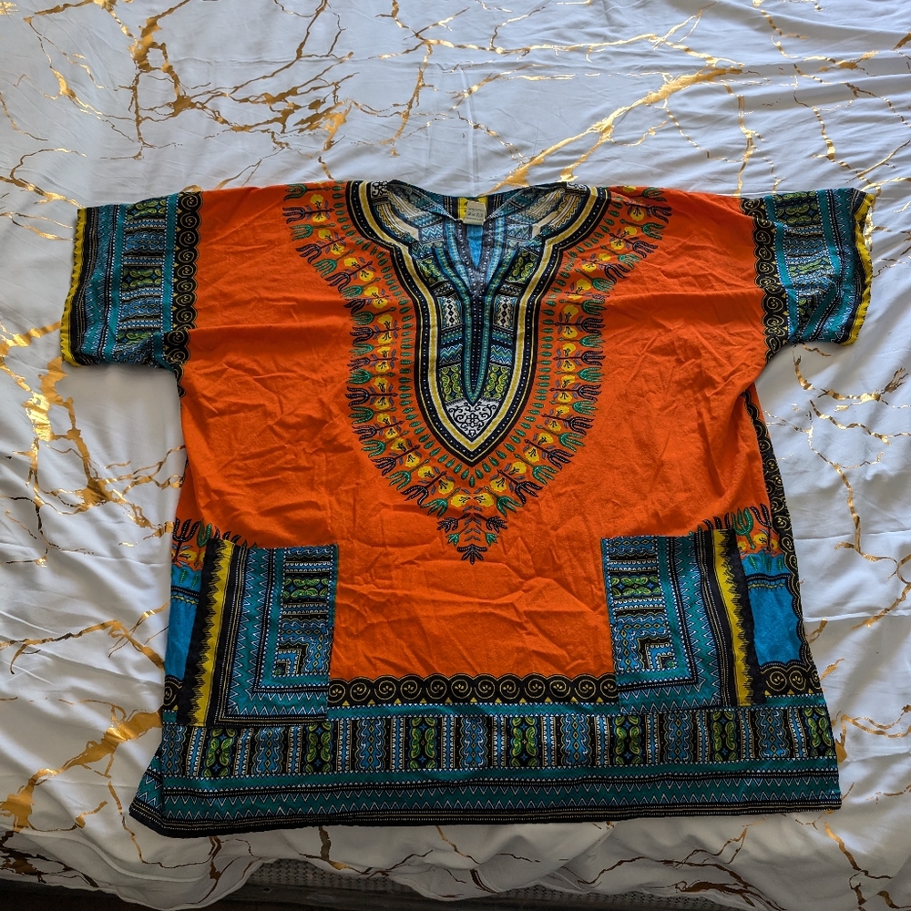 T-shirt african